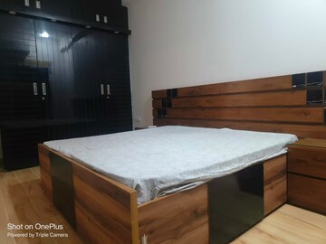 Bedroom in 3.5 BHK Builder Floor at Ardee City, Sector 52 – for Rent