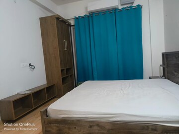 Master Bedroom in 3.5 BHK Builder Floor at Ardee City, Sector 52 – for Rent