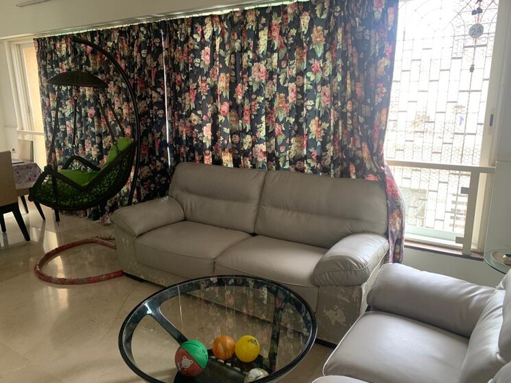 Living Room, regent-jeevan-tara-chs 1 Bedroom 513 Sq.Ft. Apartment In Vile Parle East Mumbai 8003201