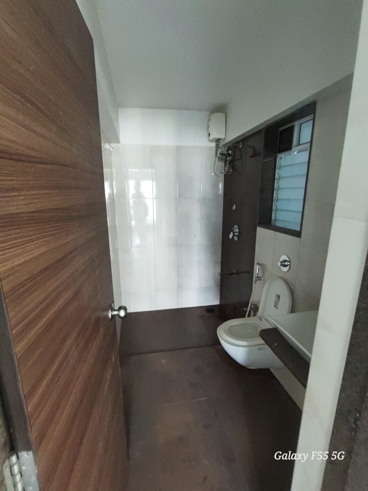 1 BHK Apartment For Sale in Amardeep Mahal