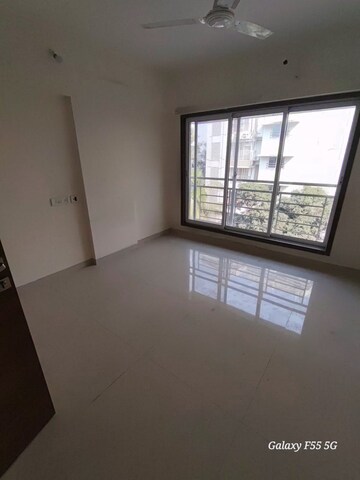 Master Bedroom in 1 BHK Apartment at Amardeep Mahal, Vile Parle East – for Sale