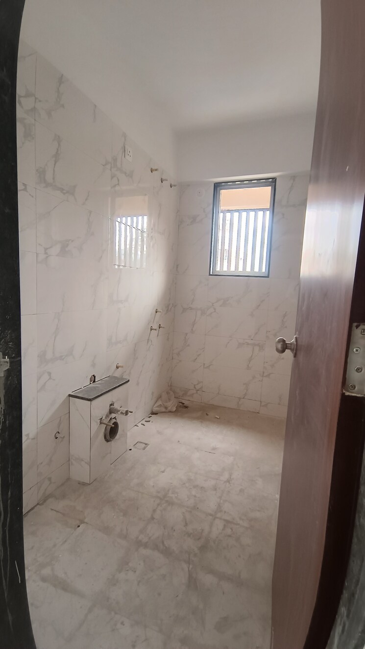 Bathroom, pate-sanskruti 3 Bedroom 1500 Sq.Ft. Apartment In Sahakar Nagar Pune 8003281
