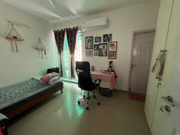 Living Room in 3 BHK Apartment at Emaar Emerald Estate, Sector 65 – for Rent