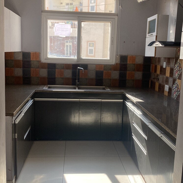 Kitchen, lake-view-complex 3 Bedroom 1250 Sq.Ft. Apartment In Kishanpura Zirakpur 8003325