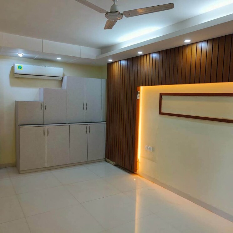 Kitchen, sector 4 3 Bedroom 250 Sq.Yd. Builder Floor In Sector 4 Gurgaon 8003338