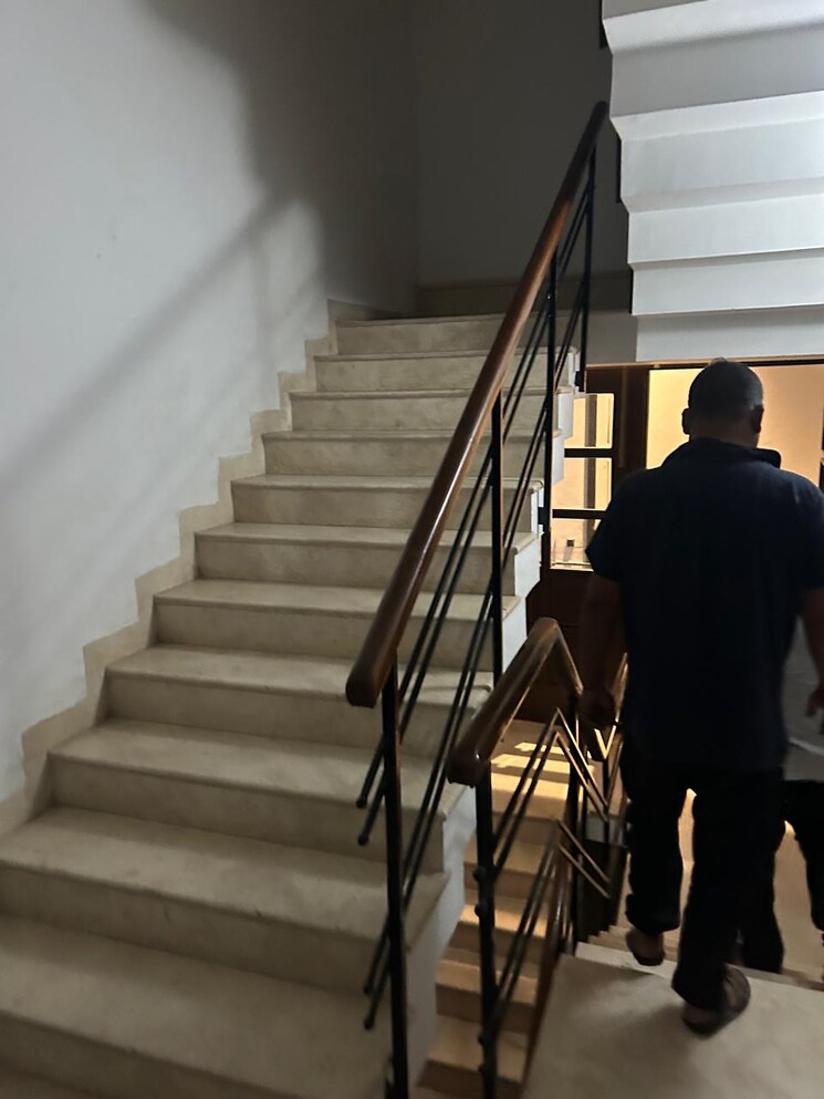 undefined, dlf-royale-residences 5 Bedroom 502 Sq.Yd. Villa In Dlf Phase I Gurgaon 8003388