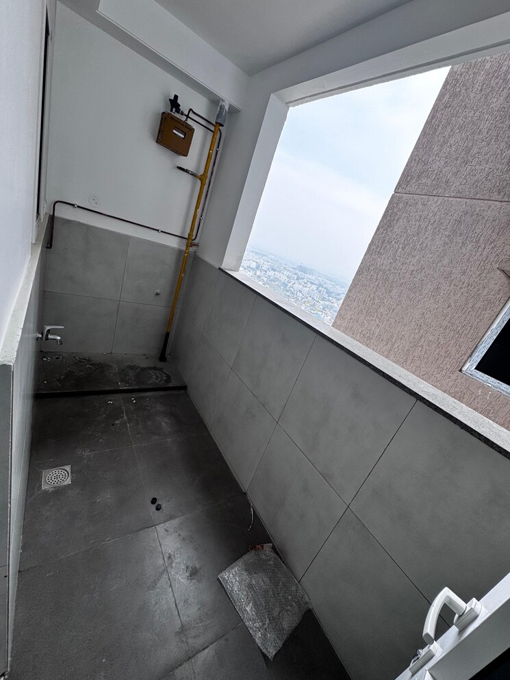 Balcony, rajapushpa-provincia 3 Bedroom 1715 Sq.Ft. Apartment In Narsingi Hyderabad 8003383