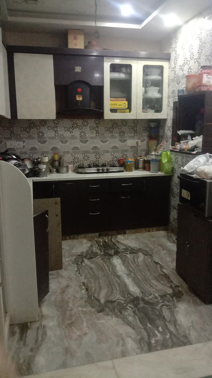 Kitchen, nehru nagar 3.5 Bedroom 200 Sq.Yd. Builder Floor In Nehru Nagar Ghaziabad 8003391