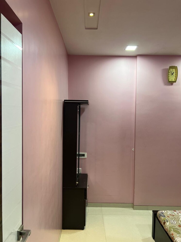 Room, dosti-vihar 2 Bedroom 586 Sq.Ft. Apartment In Samata Nagar Thane 8003434