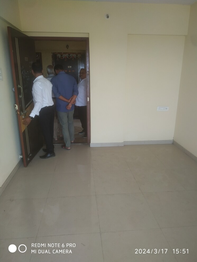 Living Room, samrin-sudama-regency 1 Bedroom 420 Sq.Ft. Apartment In Diva Thane 8003487