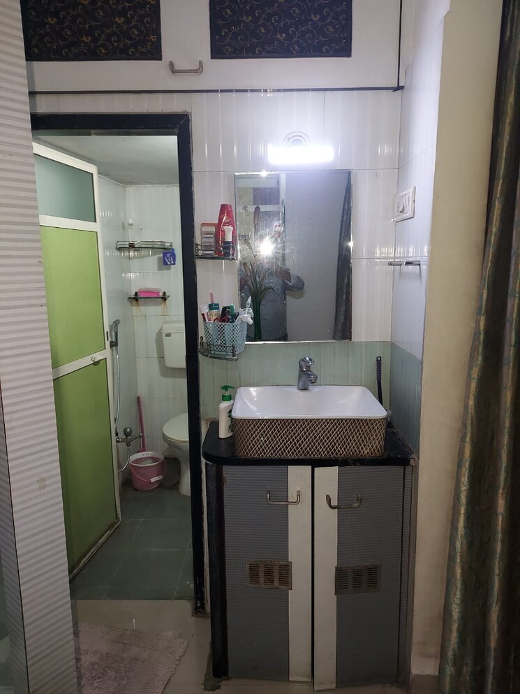 Room, dombivli west Studio 370 Sq.Ft. Apartment In Dombivli West Thane 8003508