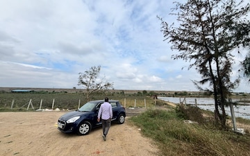 Plot For Sale in Narsapur Highway