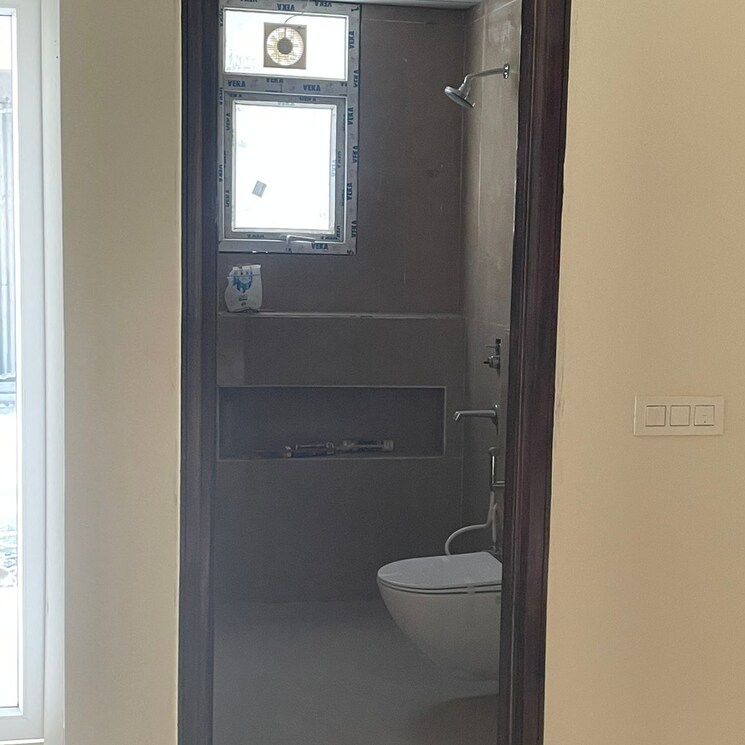 Bathroom, pakhowal road 3 Bedroom 1600 Sq.Ft. Apartment In Pakhowal Road Ludhiana 8003581