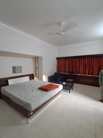 Bedroom in 4 BHK Villa at Ambawadi – for Rent