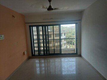 2 BHK Apartment For Rent in Mayfair Sonata Greens, Vikhroli West