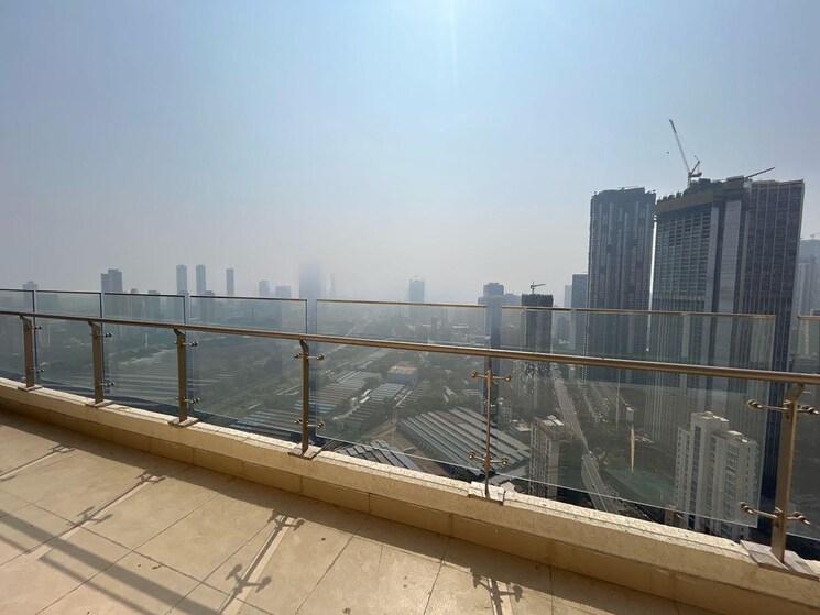 Balcony, indiabulls-sky-forest 3 Bedroom 2608 Sq.Ft. Apartment In Lower Parel Mumbai 8003661