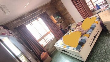 Master Bedroom in 2.5 BHK Apartment at Kurla West – for Sale