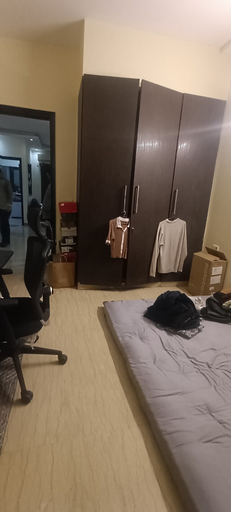 Master Bedroom, chittaranjan park 2.5 Bedroom 1200 Sq.Ft. Builder Floor In Chittaranjan Park Delhi 8003691