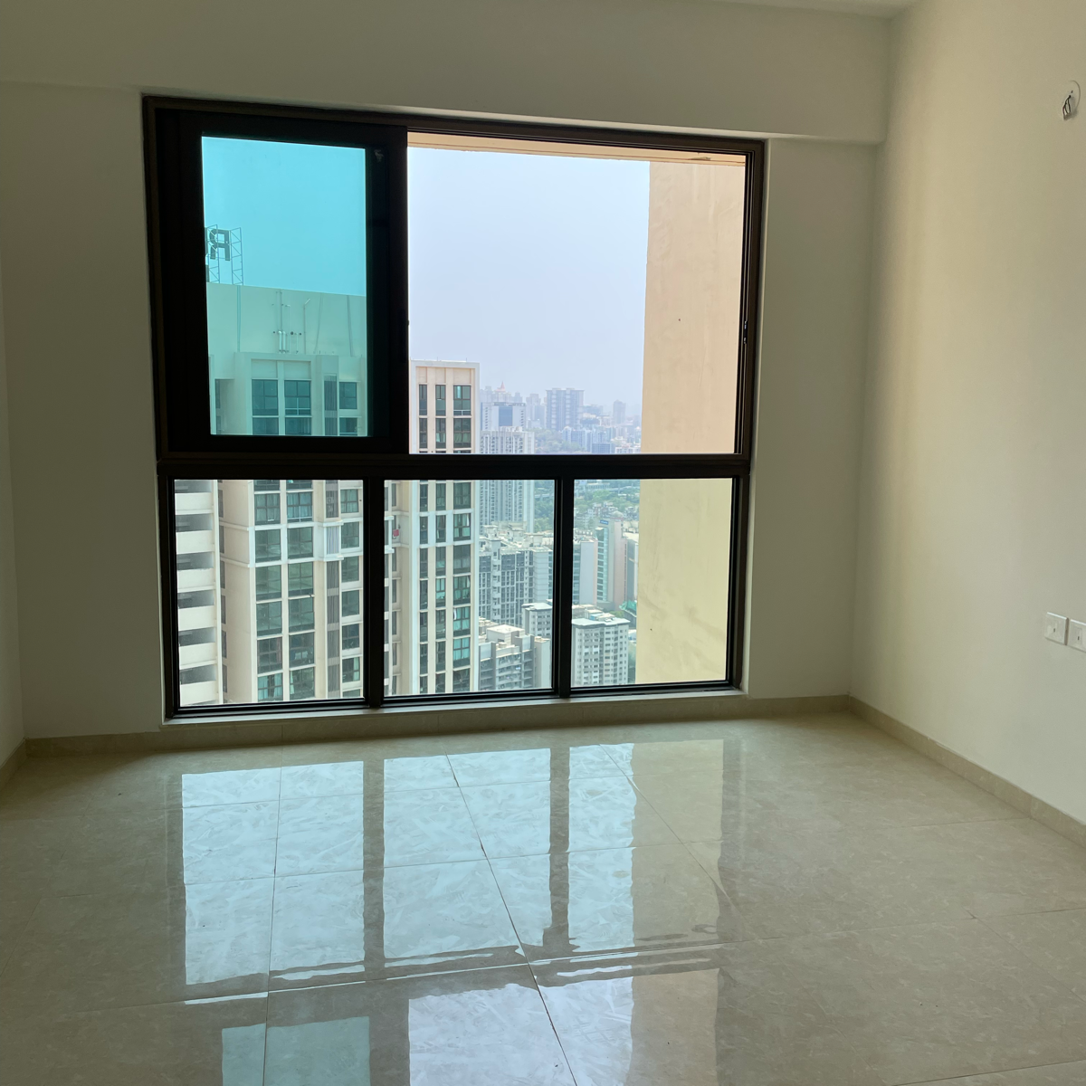 3 BHK Apartment For Sale in Lodha Imperia
