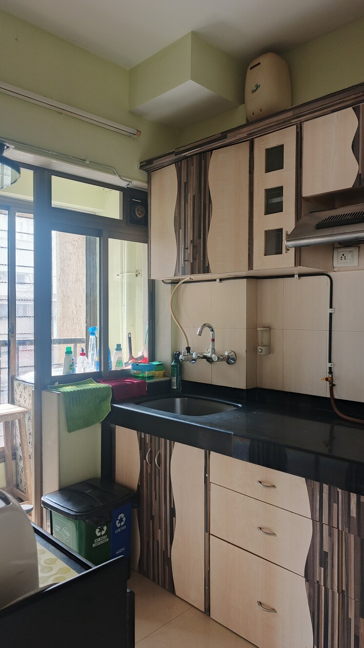 Kitchen, renaissance-tower 2 Bedroom 900 Sq.Ft. Apartment In Andheri West Mumbai 8003808