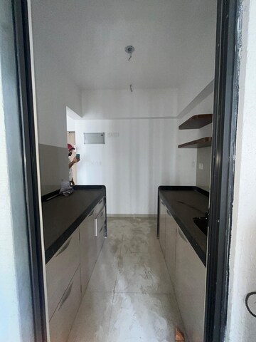 Bathroom in 1.5 BHK Apartment at Lodha Palava Fresca C And D, Dombivli East – for Rent
