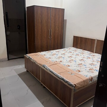 Room in  Pg at Sector 69 – for Rent