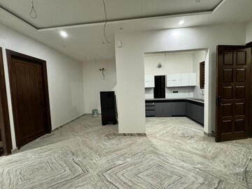 Bedroom in 2 BHK Builder Floor at Dera Bassi – for Rent