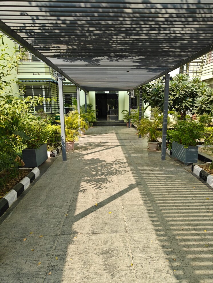  Parking, ansal-celebrity-meadows 2 Bedroom 1350 Sq.Ft. Apartment In Sushant Golf City Lucknow 8003886