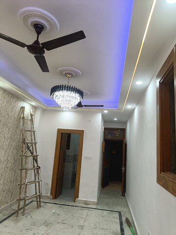 Living Room in 4 BHK Apartment at Amrapali Heartbeat City, Sector 107 – for Sale