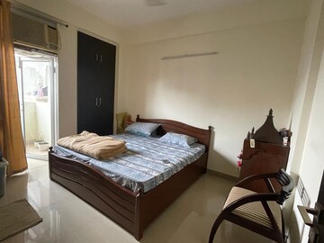 Bedroom in 3.5 BHK Apartment at Amrapali Heartbeat City, Sector 107 – for Sale