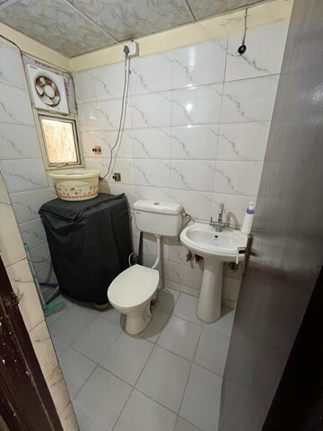 Bathroom in 3 BHK Apartment at Amrapali Heartbeat City, Sector 107 – for Sale