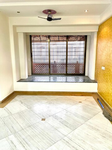 Bedroom in 3 BHK Apartment at Soham Garden, Manpada – for Rent