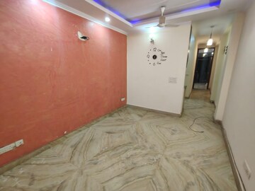 Master Bedroom in 1 BHK Builder Floor at Malviya Nagar – for Rent