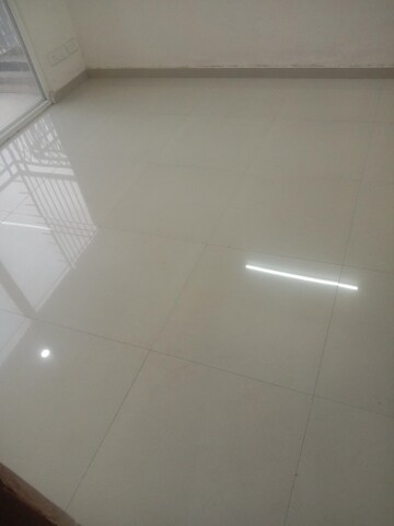 Room in 3 BHK Apartment at Mahagun Mywoods, Sector 16c Greater Noida – for Rent