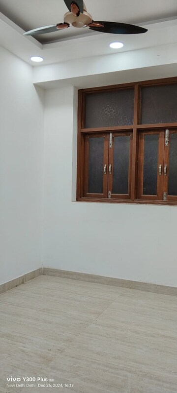Room in 2 BHK Builder Floor at Govindpuri – for Sale