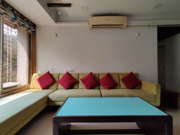 2 BHK Apartment For Rent in Vihang Garden, Pokhran Road No 1