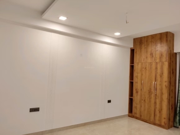 3 BHK + Servant Room,Study Room Builder Floor For Sale in Sector 70