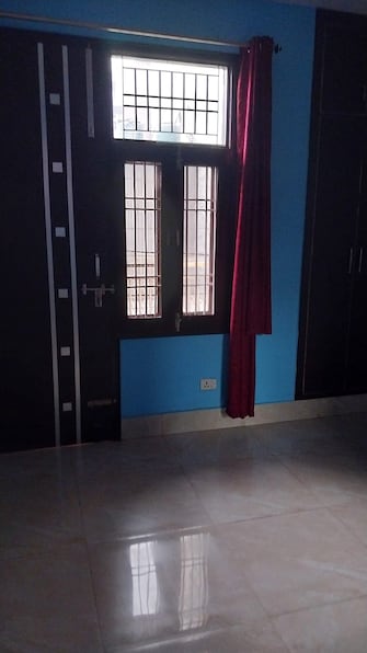 1 BHK Builder Floor For Rent in Maan Heights Gaur City 1 Greater Noida  8004233