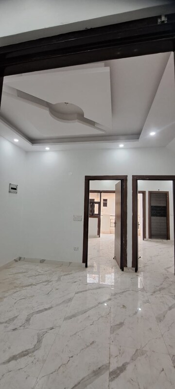 Room in 3 BHK Villa at Thv Vihaan Villa, Sector 10 Greater Noida – for Rent