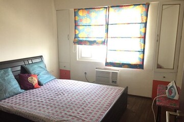 Bedroom in 2.5 BHK Apartment at Runwal Greens, Mulund West – for Rent