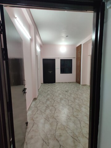 Building Lobby in 2 BHK Villa at Aliganj – for Rent