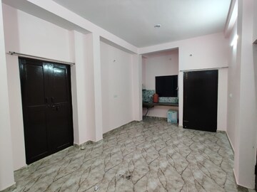 2 BHK Villa For Rent in Aliganj