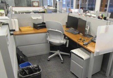 Team Area in  Office Space at Dynasty Business Park, Andheri East – for Rent