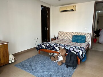 Bedroom in 1 BHK Builder Floor at Sector 40 – for Rent