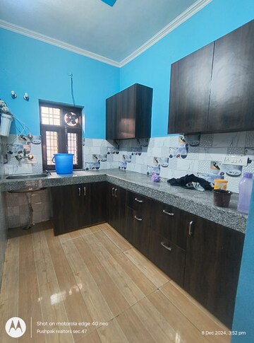 Kitchen in 2 BHK Builder Floor at Sector 38 – for Rent