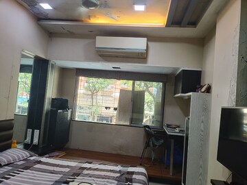 Bedroom in 2 BHK Apartment at Sethia Kalpavruksh Heights, Kandivali West – for Rent