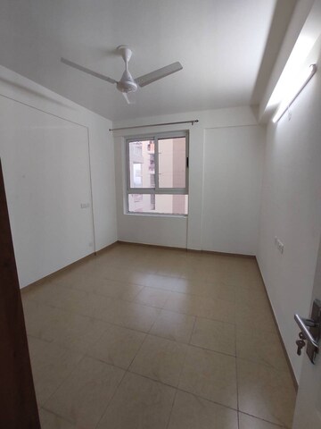 Room in 2 BHK Apartment at Sushma Joynest MOH, Bir Chhat – for Rent