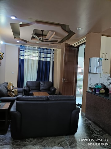 Master Bedroom in 2 BHK Builder Floor at Sector 46 – for Rent