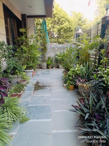 Balcony in 2 BHK Builder Floor at Sector 46 – for Rent