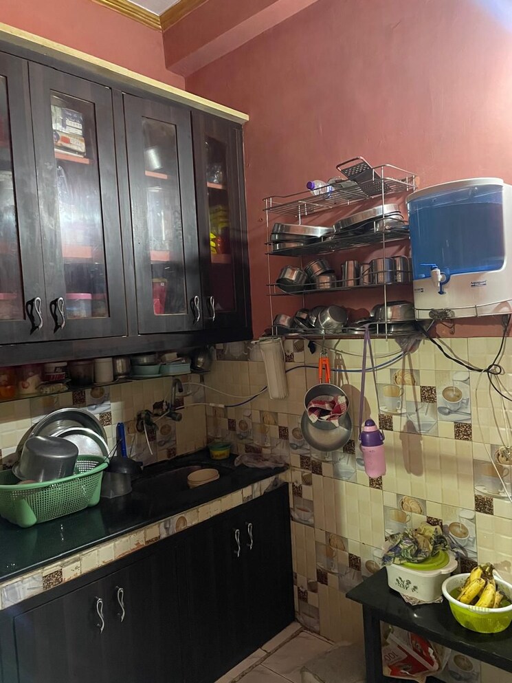 Kitchen, chhajarsi 6+ Bedroom 90 Sq.Yd. Independent House In Chhajarsi Noida 8004533